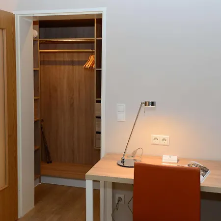Frederics Schwabing 4* Münih