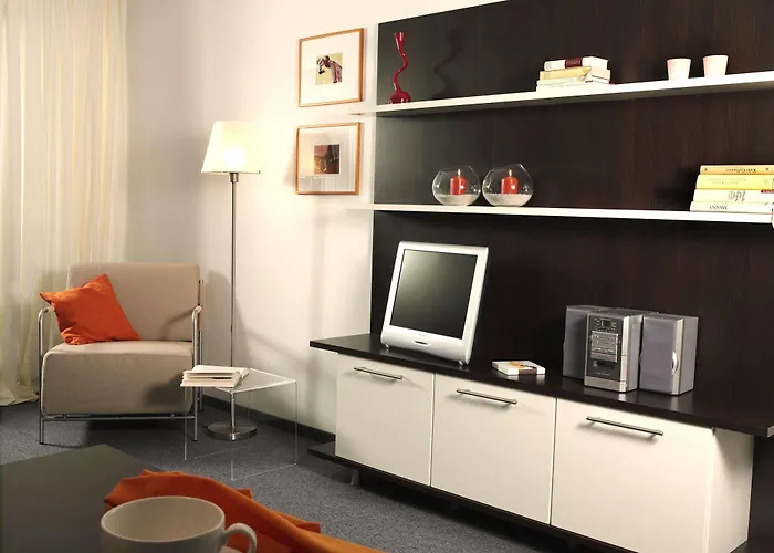 Otel Frederics Schwabing Münih