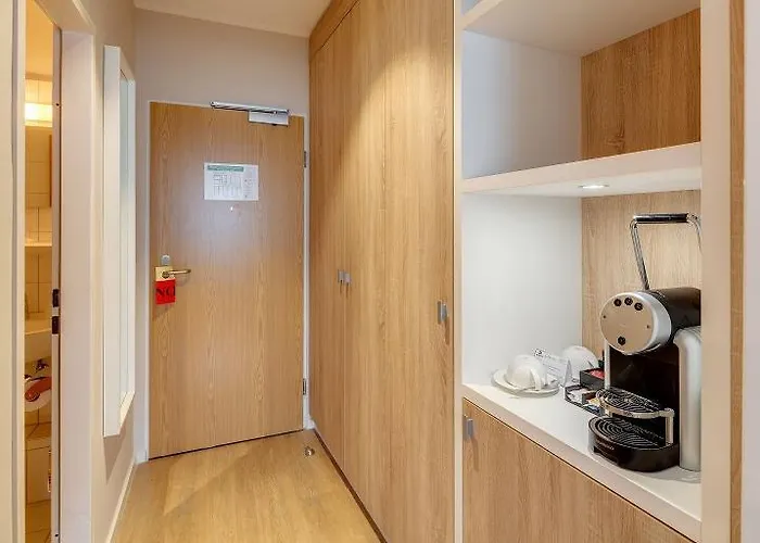 Frederics Schwabing 4* Münih