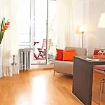 Frederics Schwabing 4*
