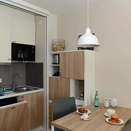 Hotel Frederics Schwabing Munique