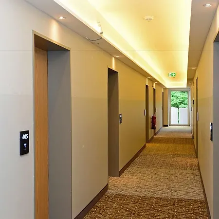Frederics Schwabing 4* Monachium