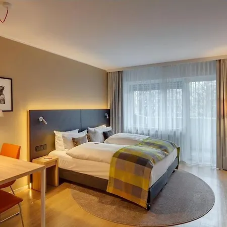 Frederics Schwabing Hotel 4*