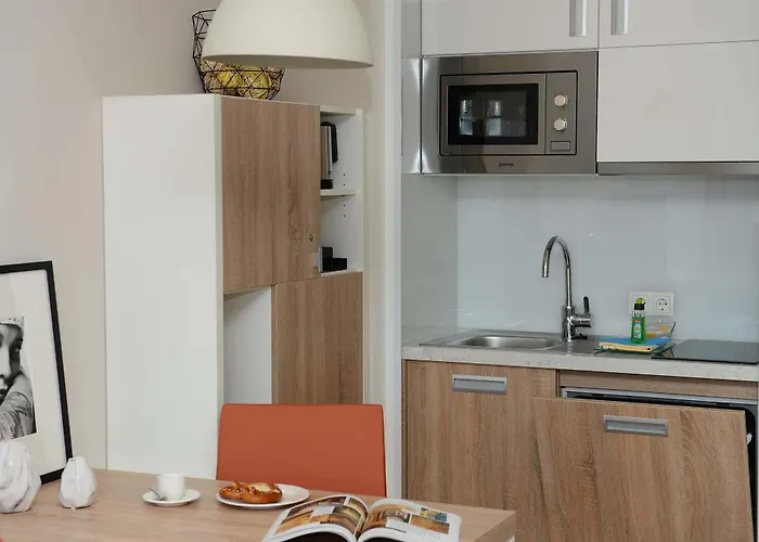 Frederics Schwabing מלון 4*