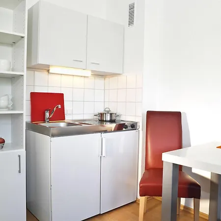 Frederics Schwabing Hotell 4*